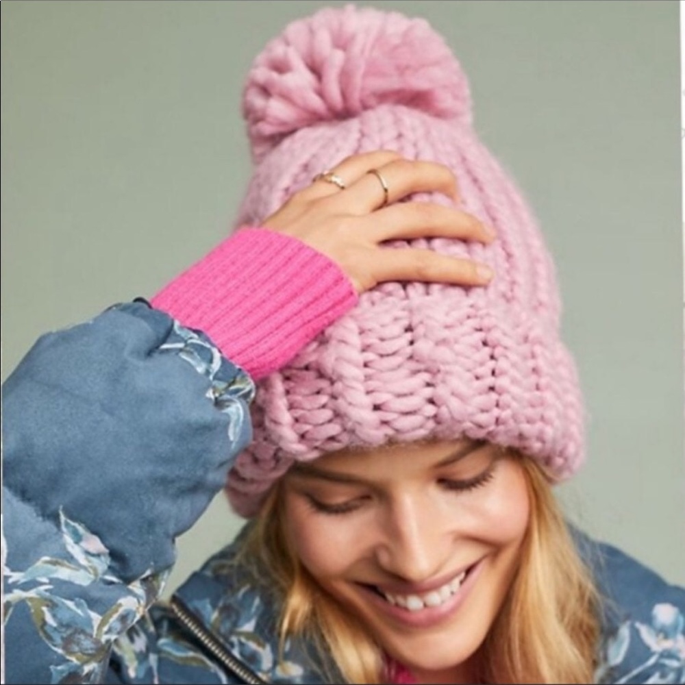 Anthropologie Chunky Caroline Kaufman Pink Knit Hat Pom Pom Beanie